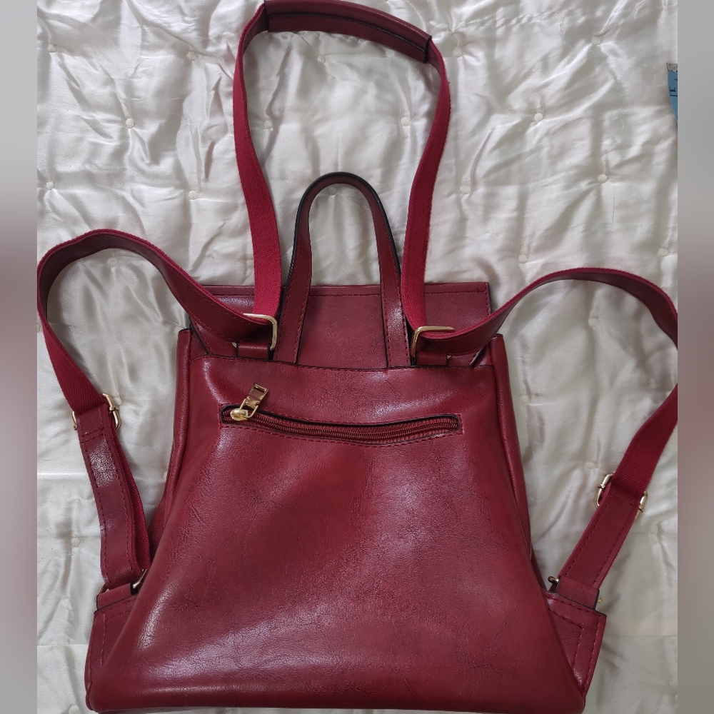 Women's Red Leather Backpack Crossbody - Unbranded - Picture 4 of 12